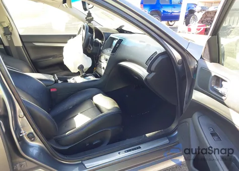 2011 Infiniti G37X z USA, uszkodzony, nr VIN JN1CV6AR5BM411911